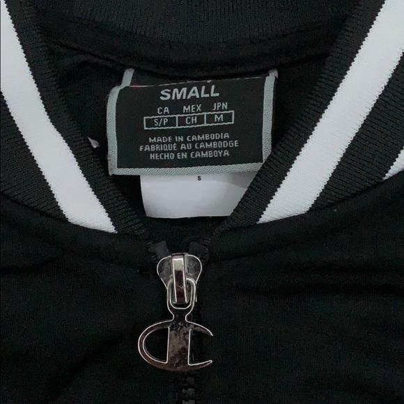 Champion jacket - Picture 3 of 6